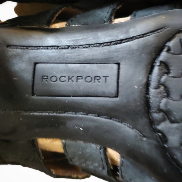 Rockport cute Black-Grey Suede Gladiator style sandals. Size 9US. - Picture 6 of 7